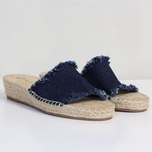 Bella Vita Women's Cher II Dark Blue Denim Fabric Espadrille Sandal Slide NWOT